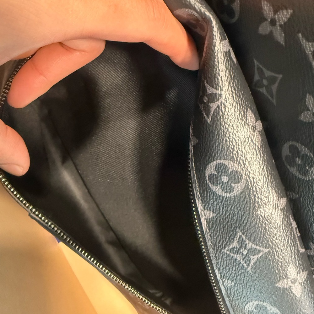 Louis Vuitton Dark Gray Monogram Backpack discovery MM - Picture 7 of 8